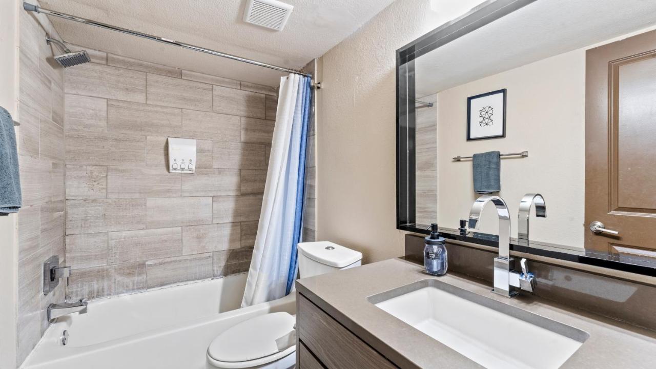 Extended Stay Apartments Next To Downtown Остин Экстерьер фото