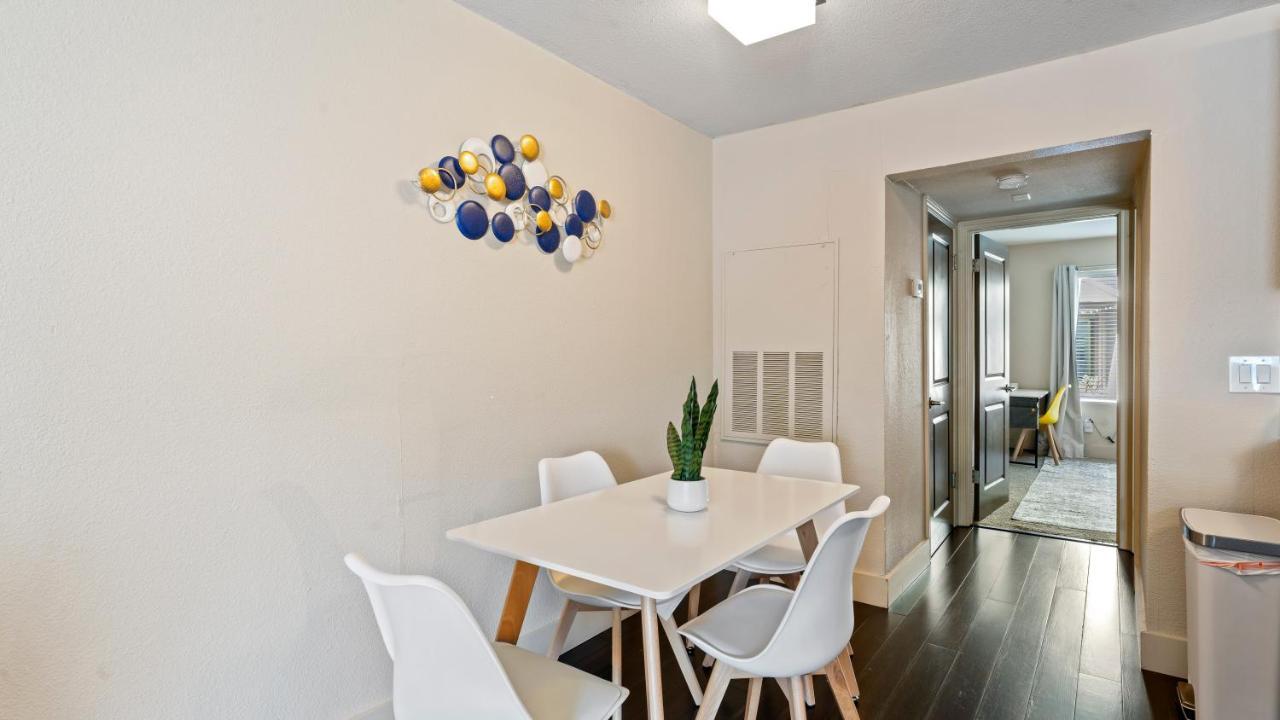 Extended Stay Apartments Next To Downtown Остин Экстерьер фото